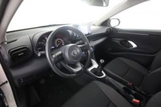 usato TOYOTA Yaris