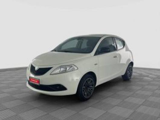 usato LANCIA Ypsilon