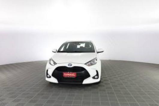 usato TOYOTA Yaris