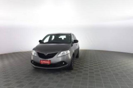 usato LANCIA Ypsilon