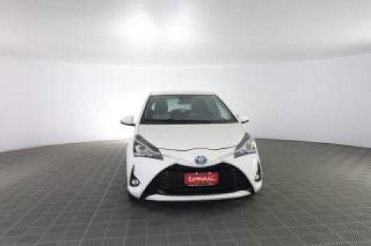 usato TOYOTA Yaris