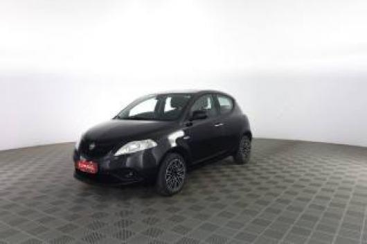 usato LANCIA Ypsilon