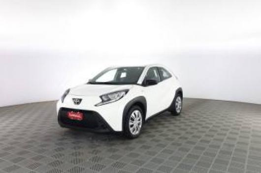 usato TOYOTA Aygo X