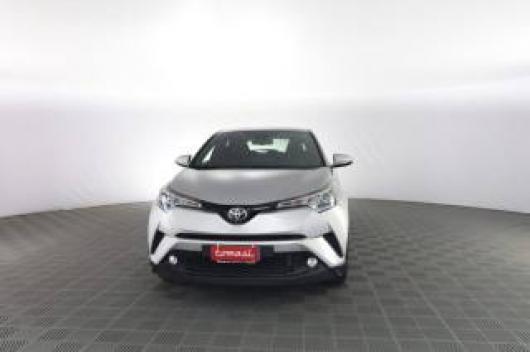usato TOYOTA C HR
