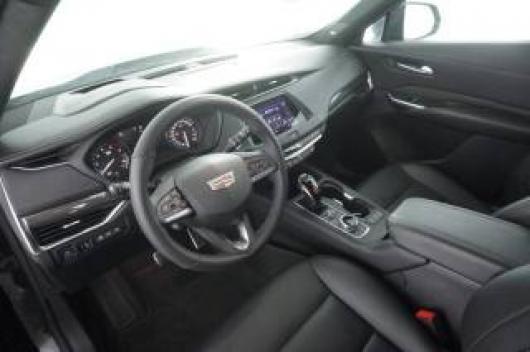 usato CADILLAC XT4