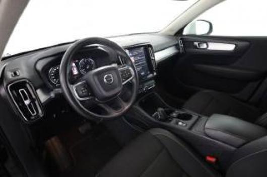 usato VOLVO XC40
