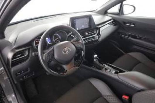 usato TOYOTA C HR