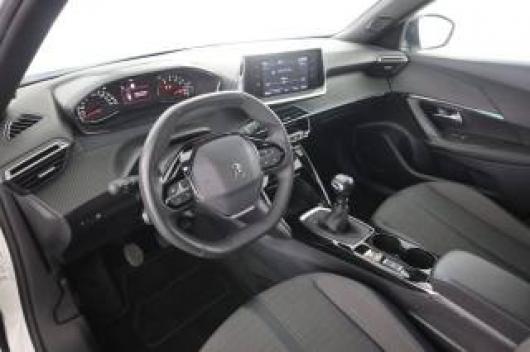 usato PEUGEOT 2008