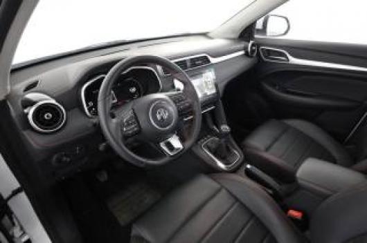 usato MG ZS