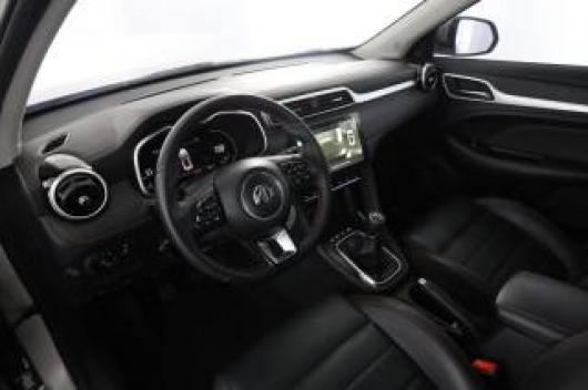 usato MG ZS