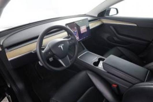 usato TESLA Model 3
