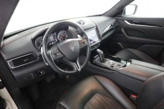 usato MASERATI Levante