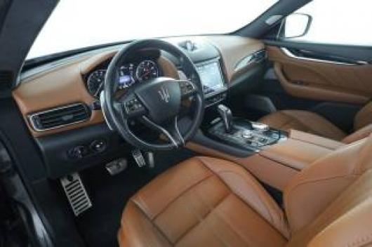 usato MASERATI Levante