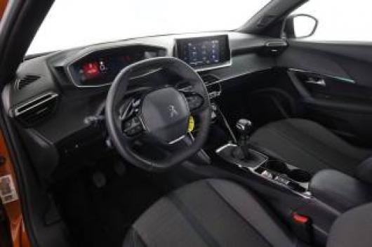 usato PEUGEOT 2008