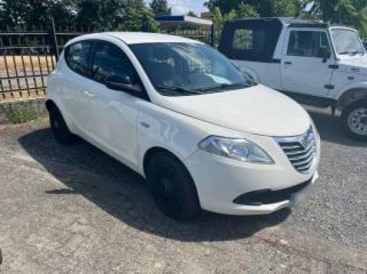 usato LANCIA Ypsilon