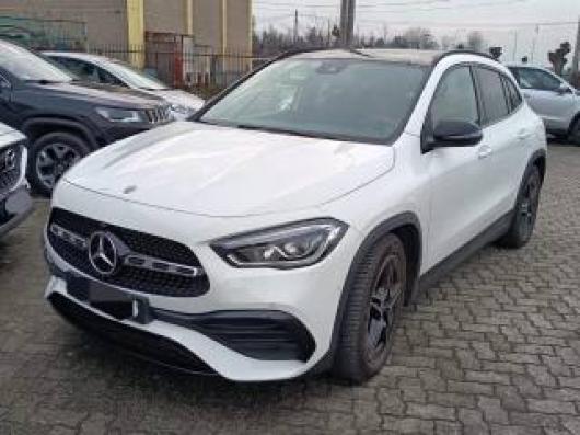 usato MERCEDES GLA 200