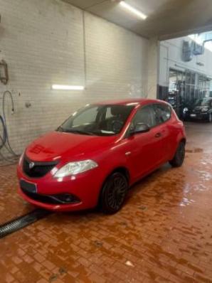 usato LANCIA Ypsilon