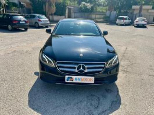 E 200