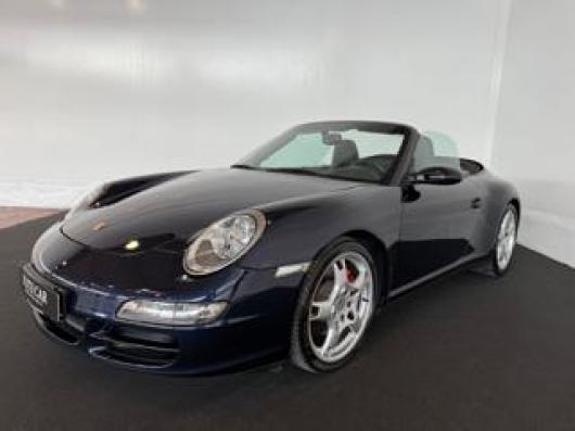 911