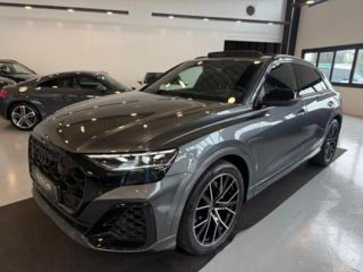 usato AUDI Q8