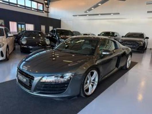 usato AUDI R8