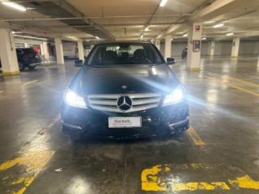 usato MERCEDES C 220