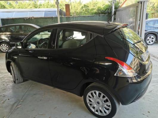 usato LANCIA Ypsilon