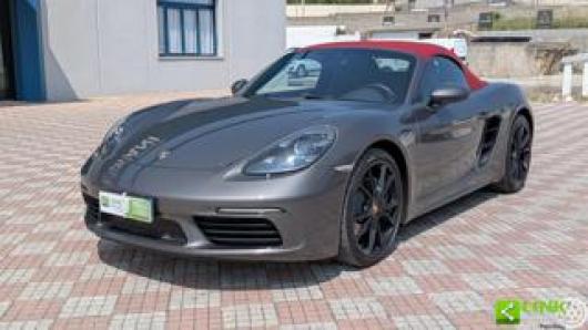 usato PORSCHE 718