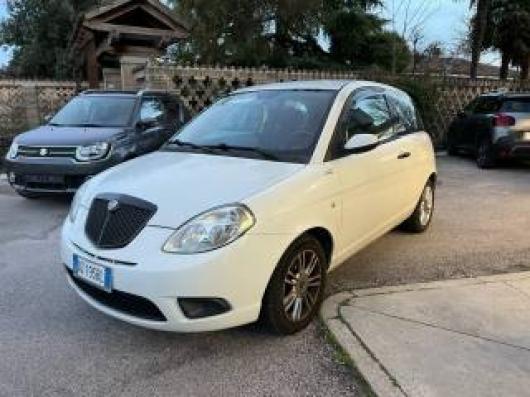 usato LANCIA Ypsilon