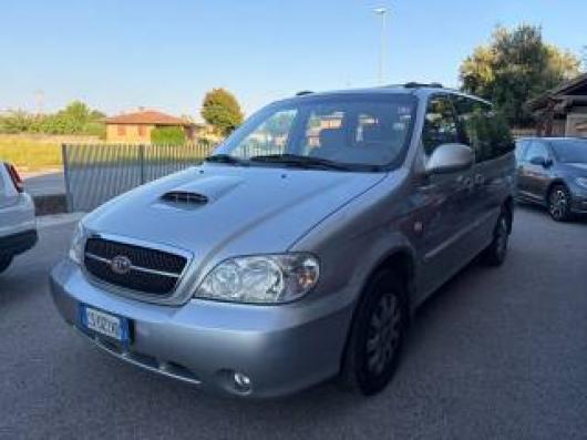 usato KIA Carnival