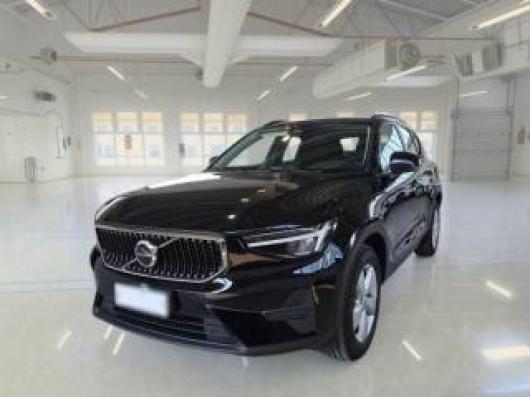 usato VOLVO XC40