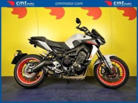 usato YAMAHA MT 09