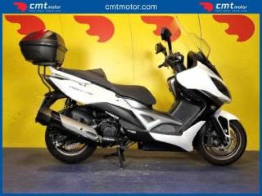 Xciting 400i
