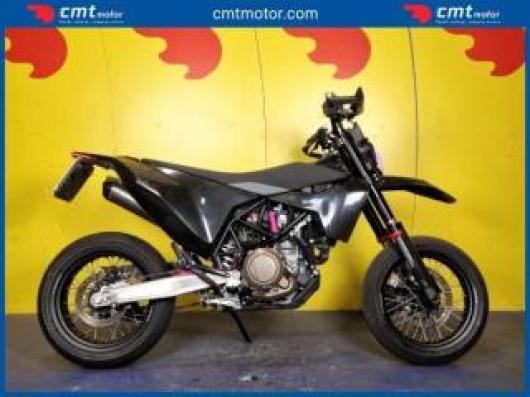 701 Supermoto