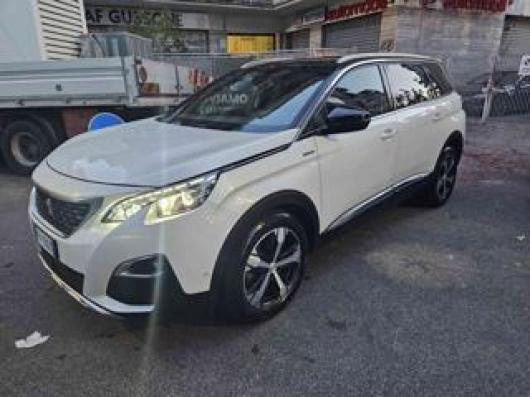 usato PEUGEOT 5008