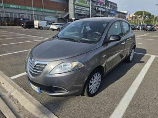 usato LANCIA Ypsilon