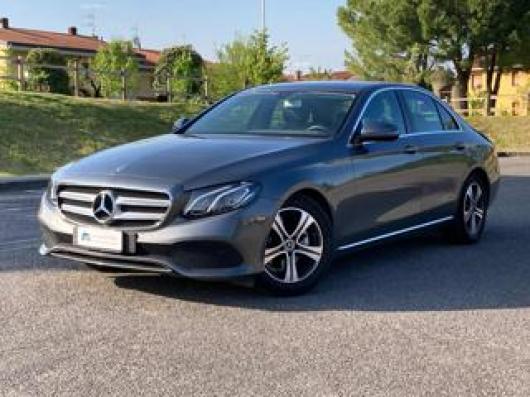 usato MERCEDES E 200