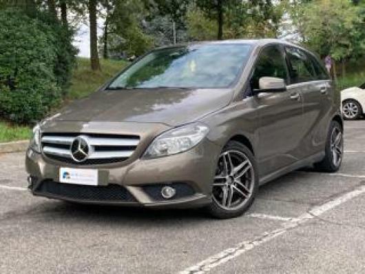 usato MERCEDES B 200