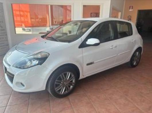 usato RENAULT Clio
