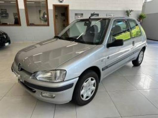 usato PEUGEOT 106