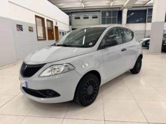 usato LANCIA Ypsilon