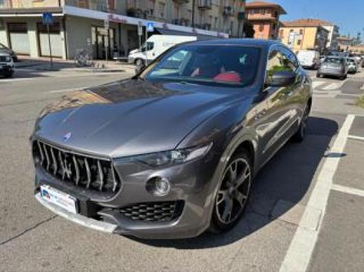 usato MASERATI Levante