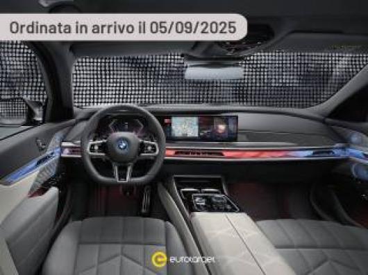 nuovo BMW 750