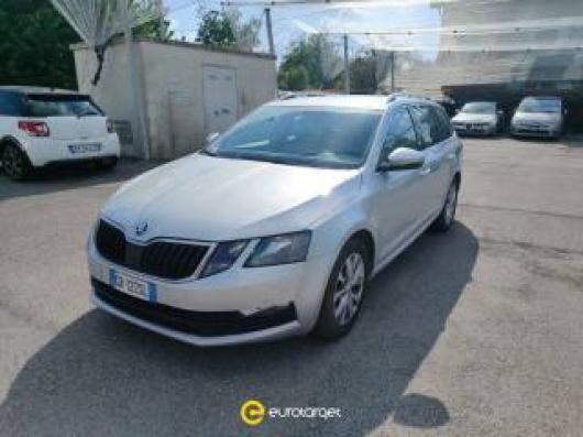 usato SKODA Octavia