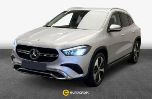 usato MERCEDES GLA 180