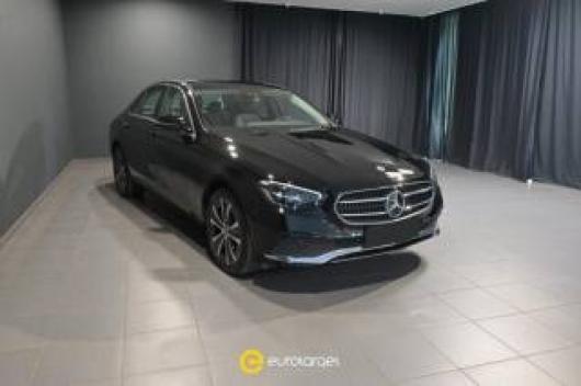 E 200