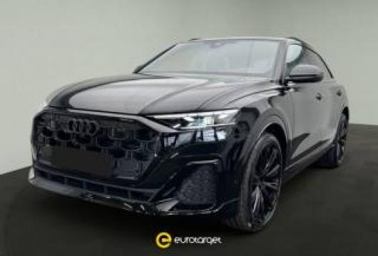 usato AUDI Q8