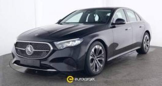 usato MERCEDES E 220