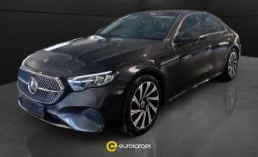 usato MERCEDES E 220