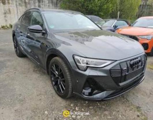 usato AUDI e tron